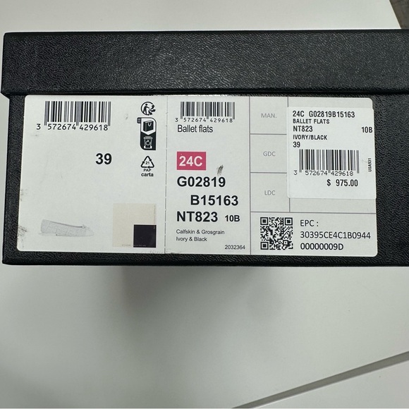 CHANEL Lambskin Grosgrain Cap Toe CC Ballerina Flats in Ivory/Black - Picture 6 of 8